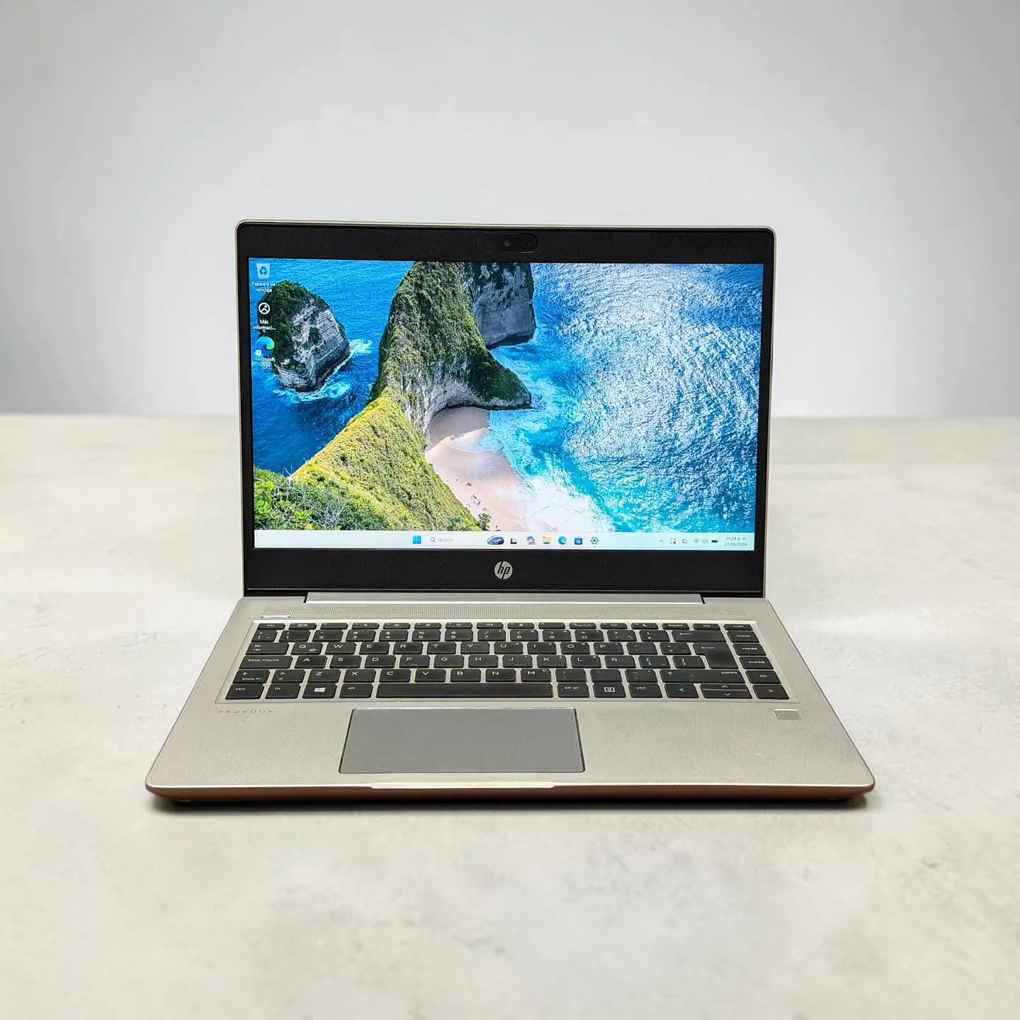 HP Probook 445 G7 / Ryzen 7 4700U / 12GB RAM / 256GB SSD / Pantalla 14 HD 3