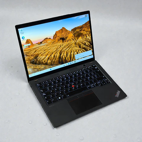 Lenovo Thinkpad T14 Gen 3 / i7-1260P / Nvidia MX550 / 16GB RAM / 512GB SSD / Pantalla 14 FHD