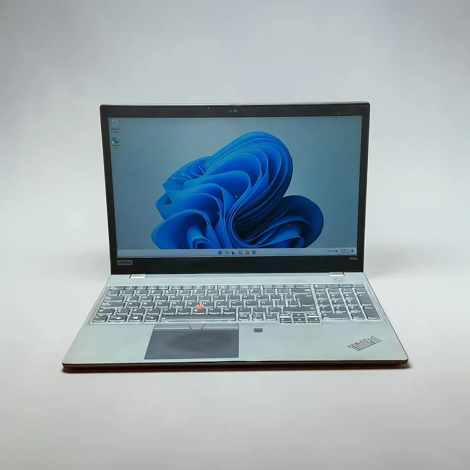 Lenovo Thinkpad P15s Gen 2 / i7-1165G7 / Nvidia Quadro T500 / 16GB RAM / 512GB SSD / Pantalla 15,6 FHD 1