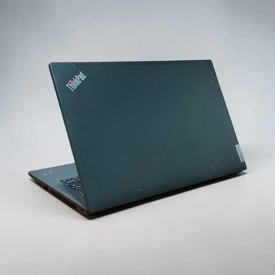 Thinkpad L14 Gen 4 / i5-1335U / 16GB RAM / 512GB SSD / Pantalla 14 FHD 5