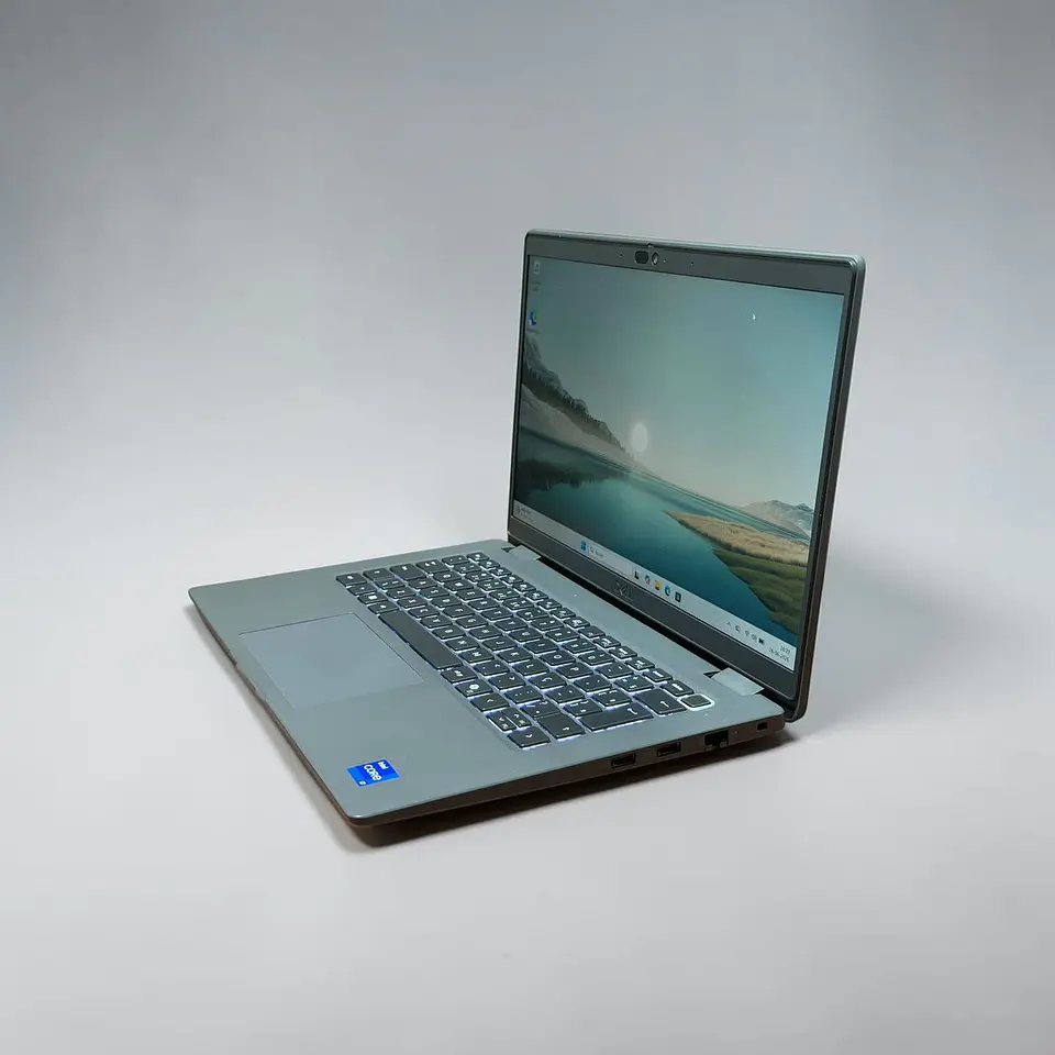 Dell latitude 3450 / i7-1355U / 16GB RAM / 512GB SSD / Pantalla 14 FHD 3