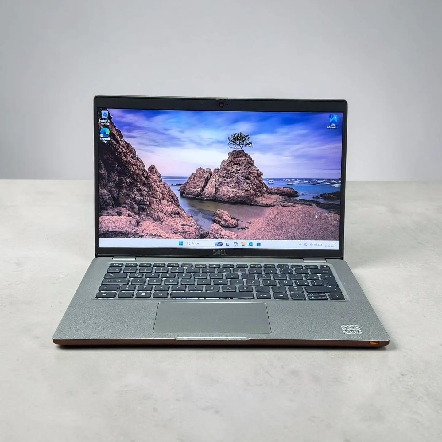 Dell latitude 5420 / i5-10210U / 8GB RAM / 256GB SSD / Pantalla 14 HD 2