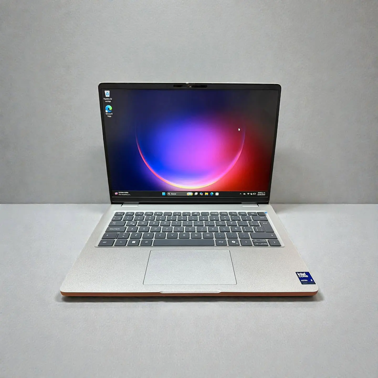 Dell Pro 14 PC14250 / Ultra 5 235U / 16GB RAM / 512GB SSD / Pantalla 14 FHD 6