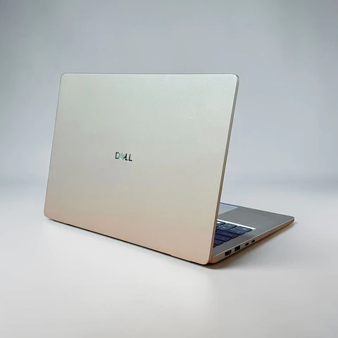 Dell Pro 14 Plus / Ultra 5 235U / 16GB RAM / 512GB SSD / Pantalla 14 FHD