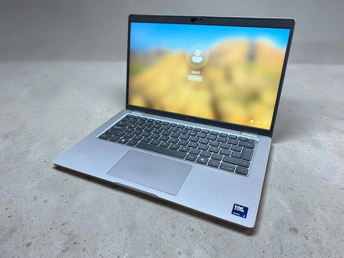 Dell latitude 5450 / Ultra 5 125U / 32GB RAM / 512GB SSD / Pantalla 14 FHD 3