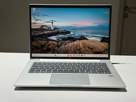 HP Probook 4 G1aH / Ryzen 5 220 / 16GB RAM / 1TB SSD / Pantalla 14 FHD 