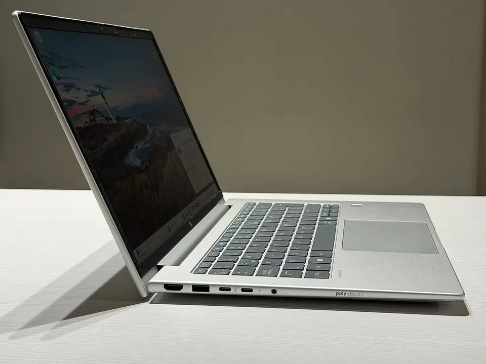 HP Probook 4 G1aH / Ryzen 5 220 / 16GB RAM / 1TB SSD / Pantalla 14 FHD  4