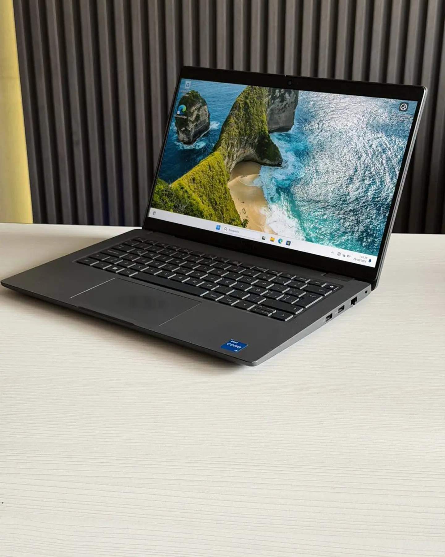 Dell latitude 3440 / i5-1335U / 16GB RAM / 256GB SSD / Pantalla 14 FHD 1