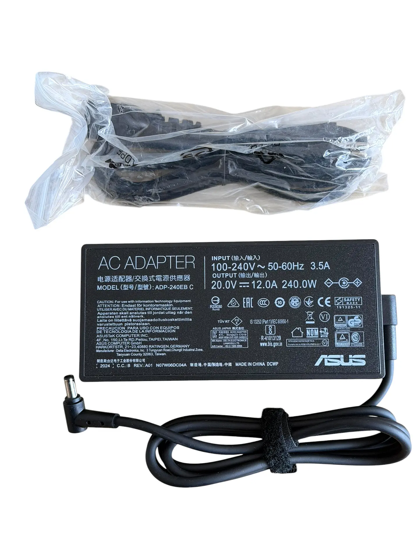 Cargador Asus 240w 6.0 x 3.7mm pin central 5