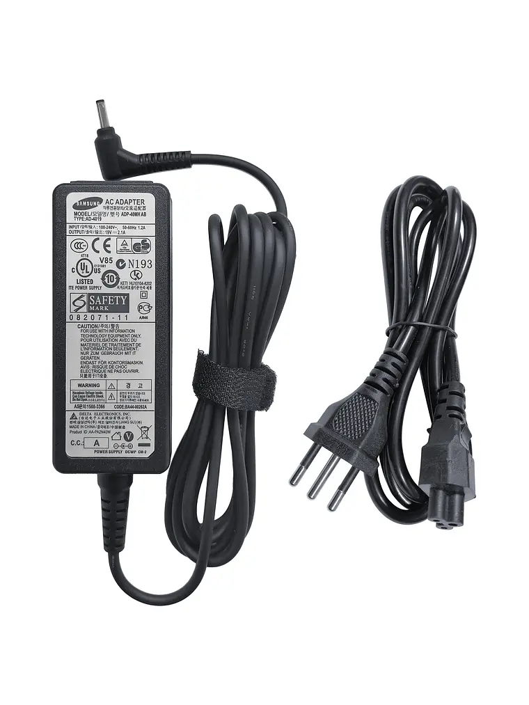 Cargador Original Notebook Samsung NP530U3B 1