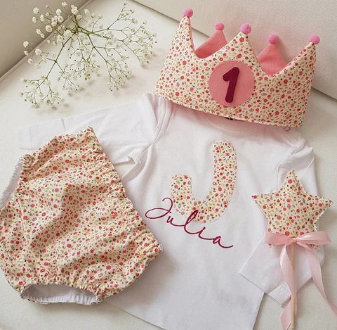  Conjunto cumpleaños Flores fucsia y rosa