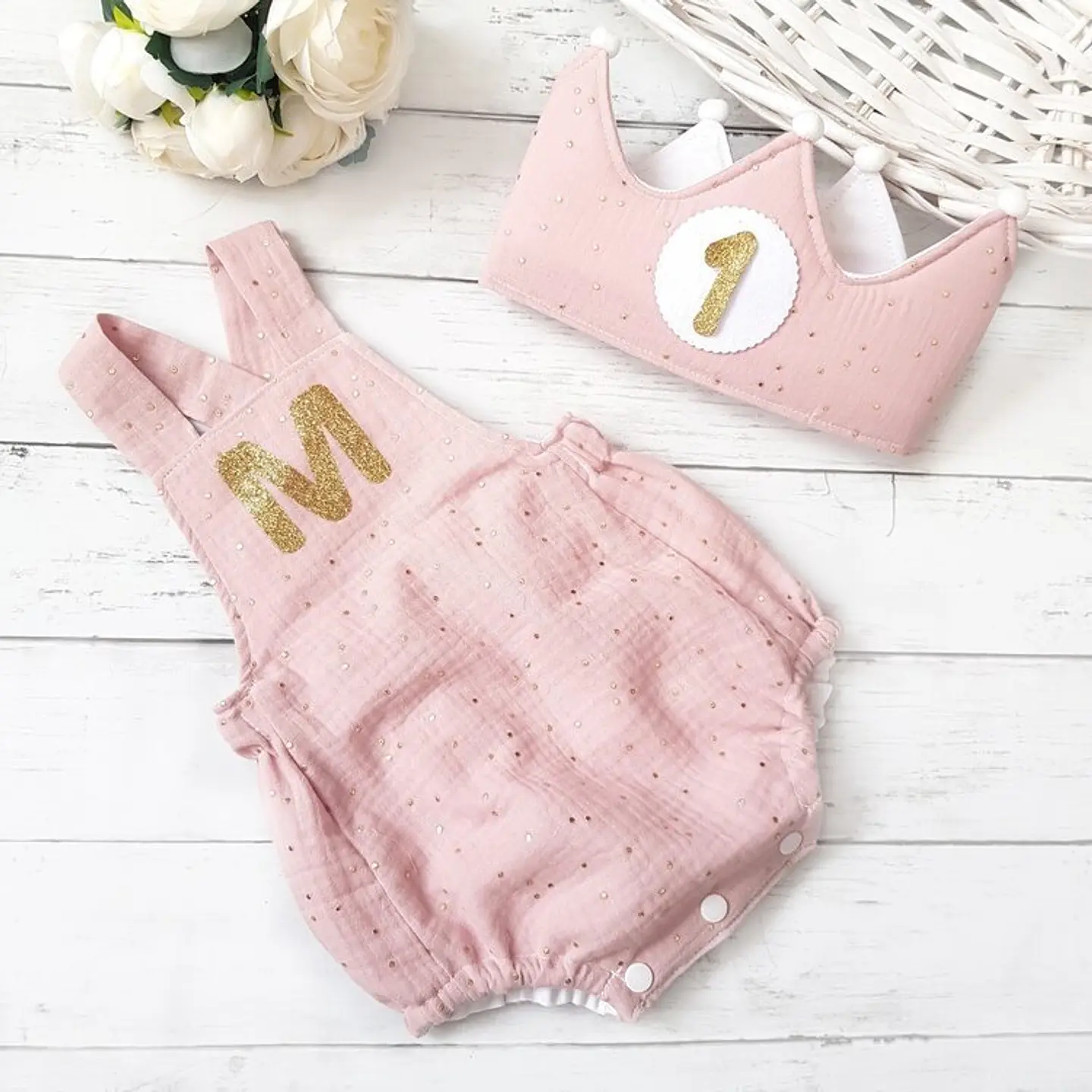  Conjunto corona cumpleaños y peto muselina, varios colores 1