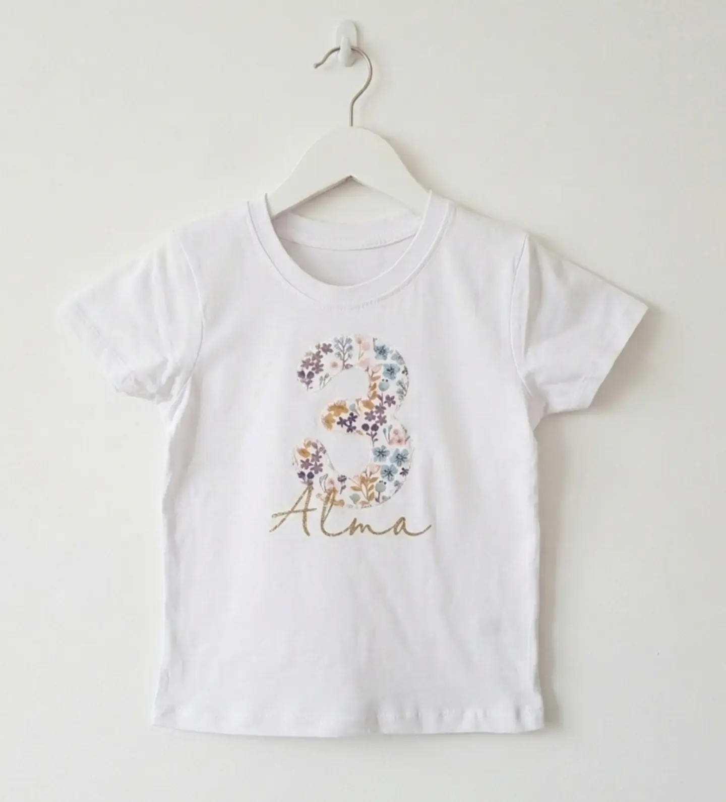 Camiseta cumpeaños Flores liberty 2