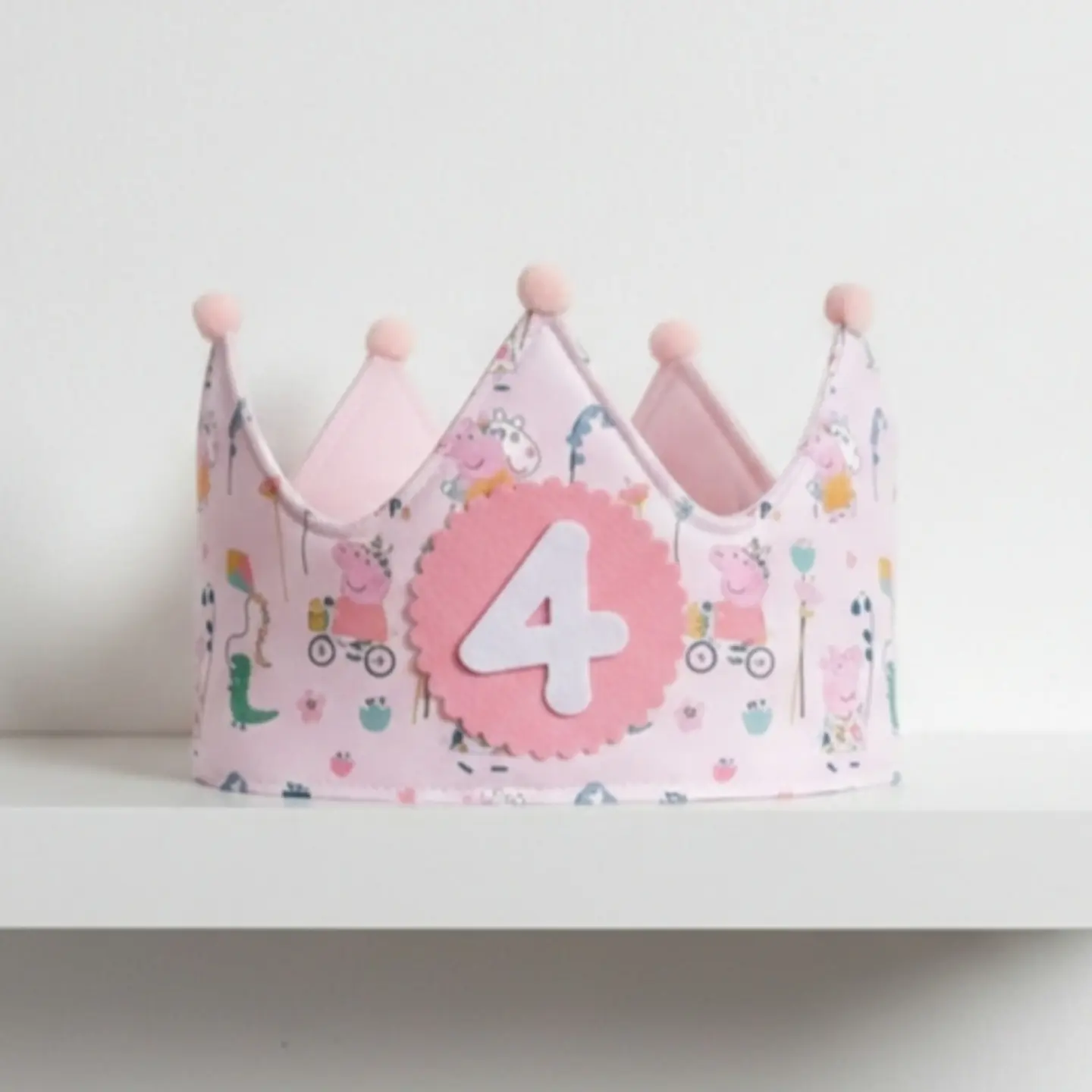 Corona de cumpleaños Pepoa Pig rosa 1
