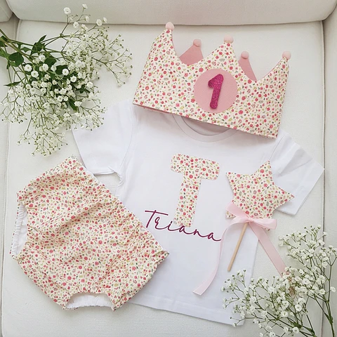  Conjunto cumpleaños Flores fucsia y rosa