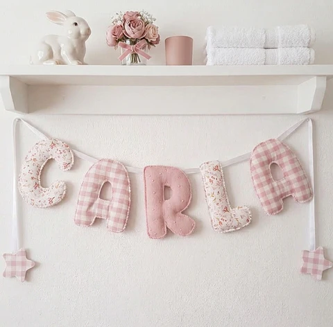 Guirnalda nombre bebé Florecitas pastel