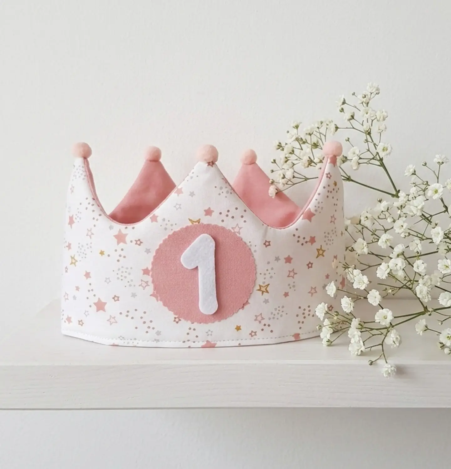 Corona de cumpleaños Estrellas rosa y mostaza 1
