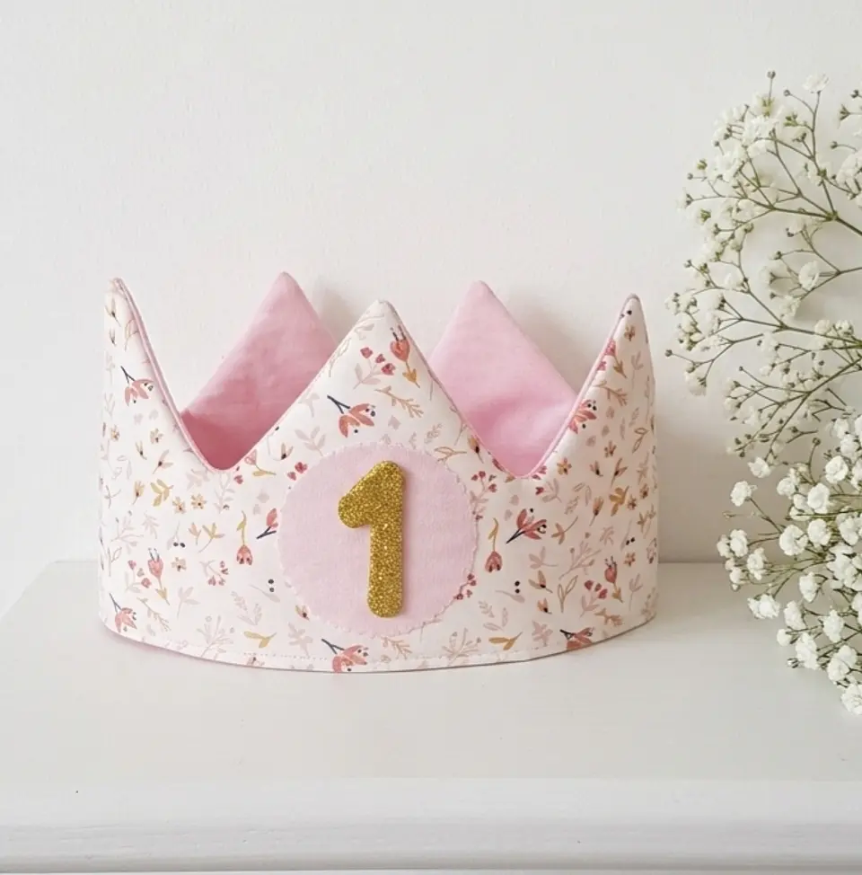 Corona de cumpleaños  Flores pastel 1