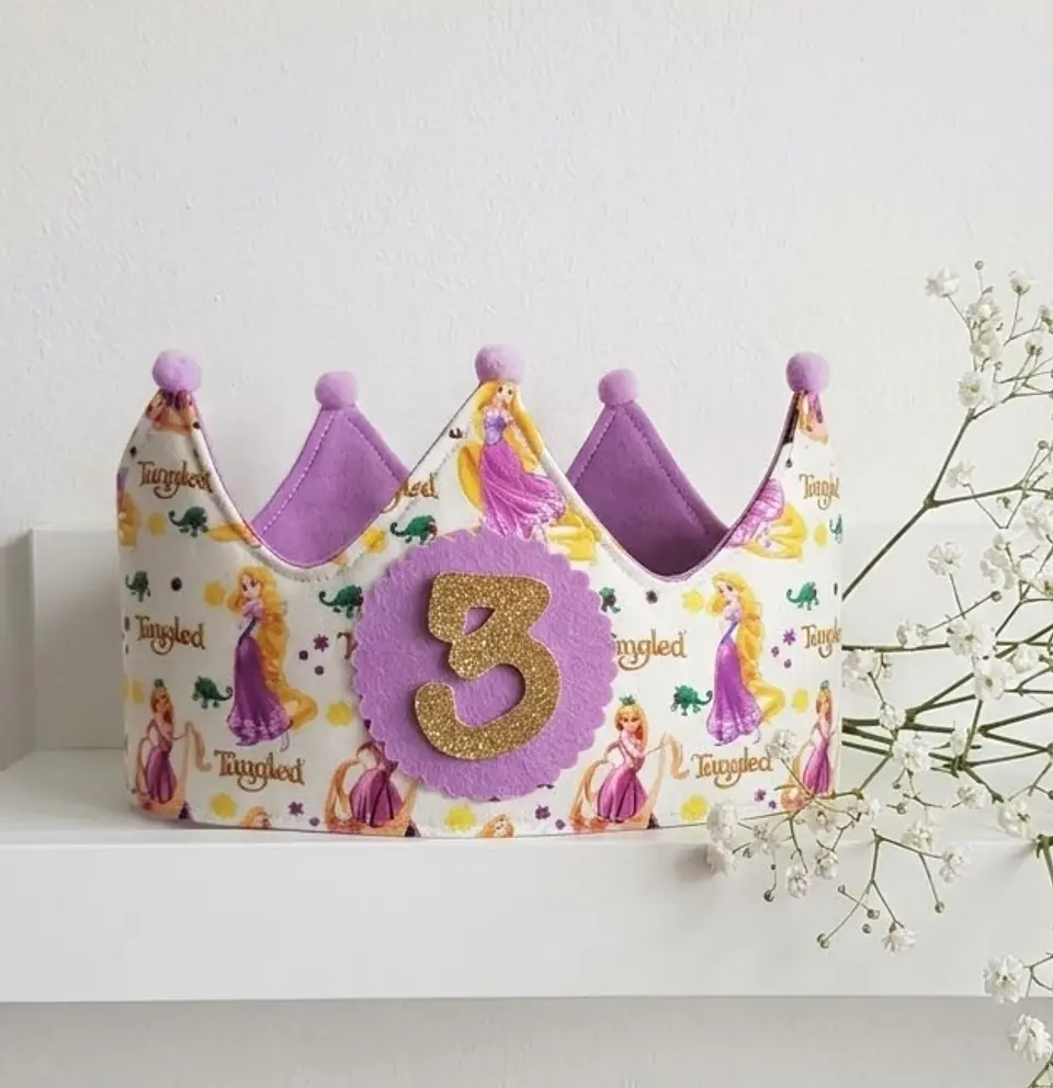 Corona de cumpleaños Rapunzel  1