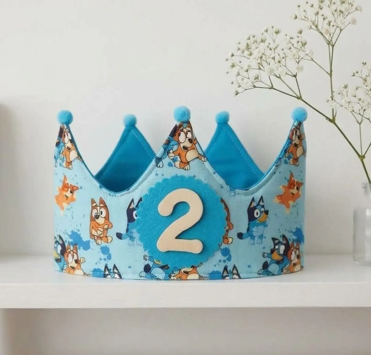Corona de cumpleaños Bluey azul  1