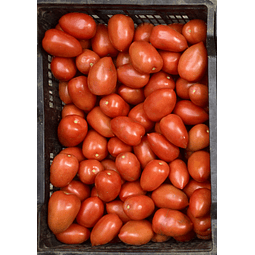 cajon de tomate pera