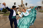 La Elegancia de la Danza de la Marinera