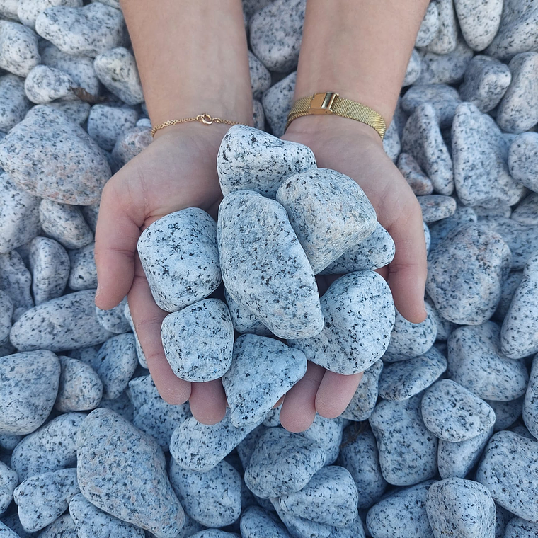 Seixo Rolado Granito 2