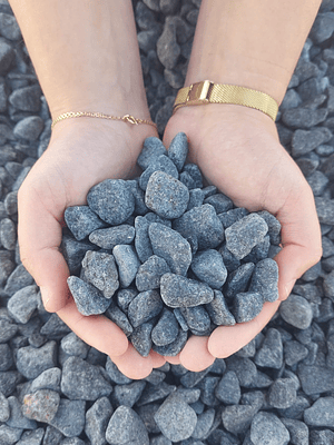 Seixo Rolado Basalto Brilhante