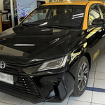 Toyota Yaris 2023 - Taxi Básico