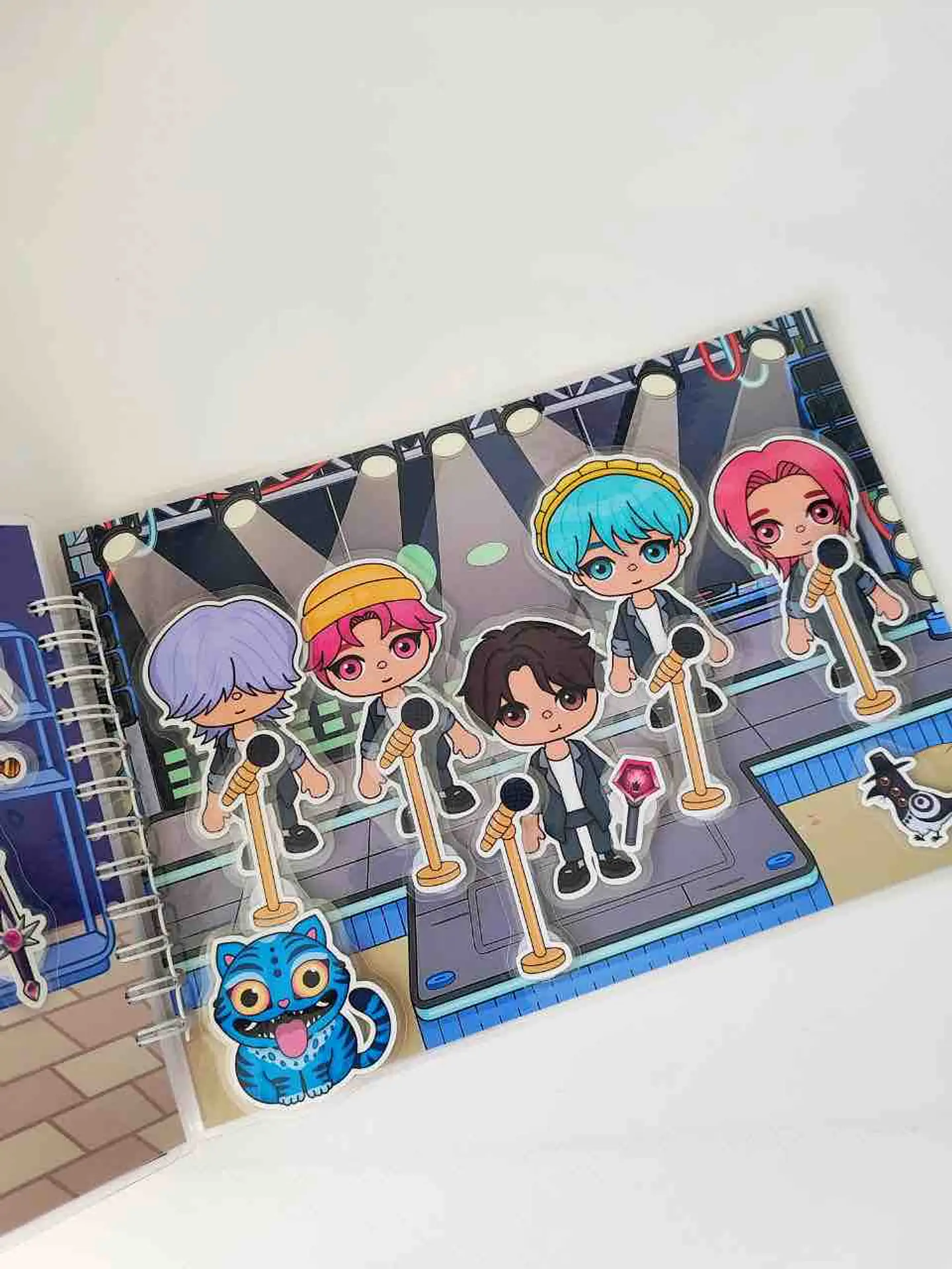 LIBRO KPOP HUNTERS A4 VERSION AVATAR A4 4