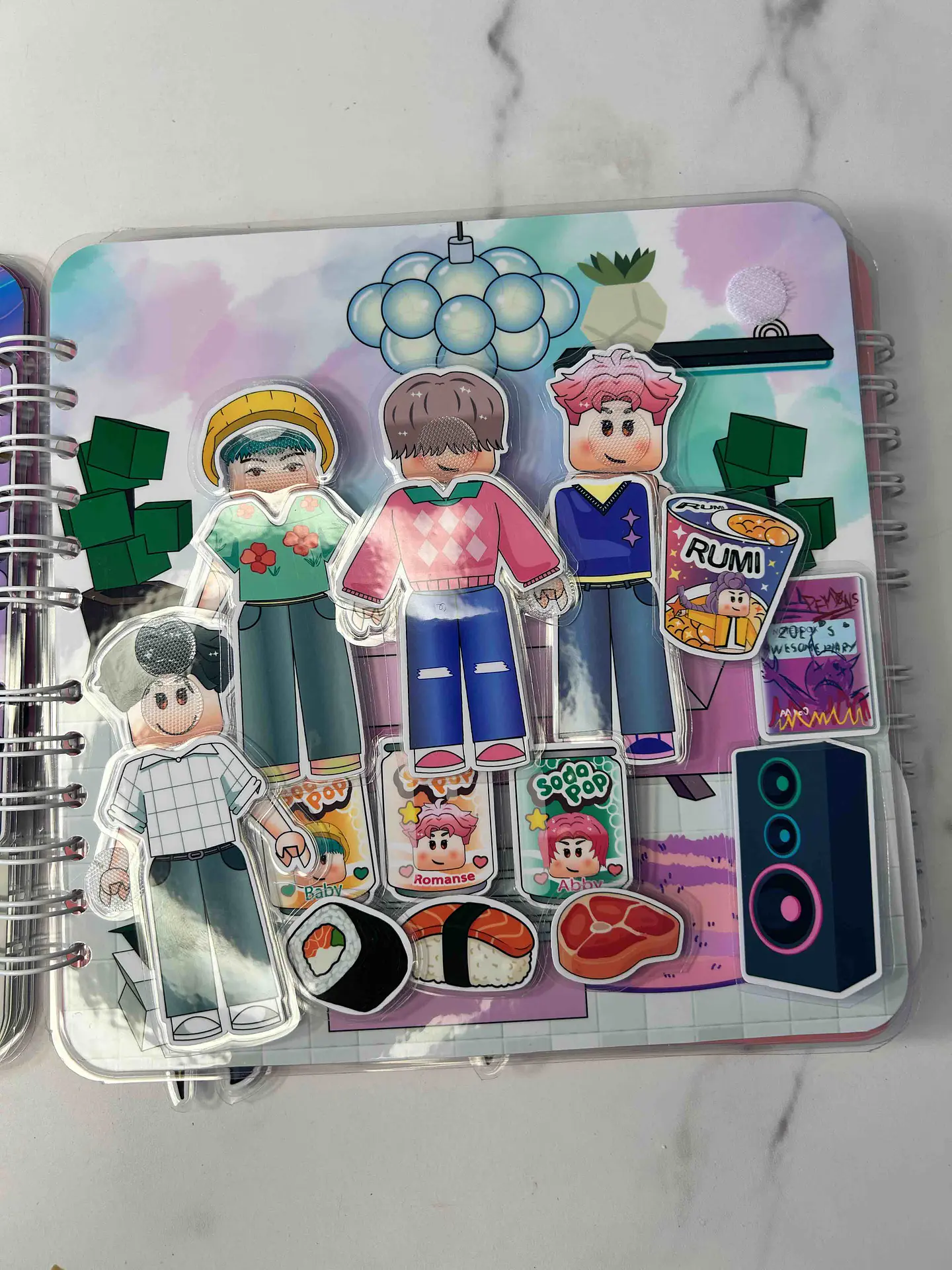 PACK KPOP ROBLOX 21 CM 6