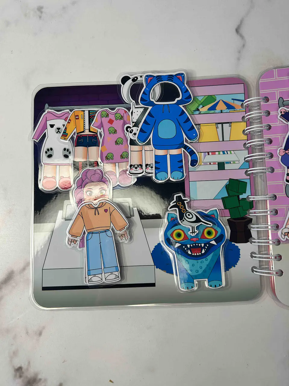 PACK KPOP ROBLOX 21 CM 8