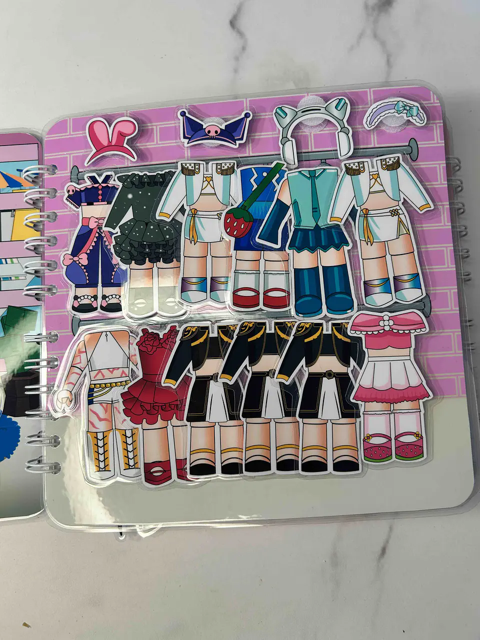 PACK KPOP ROBLOX 21 CM 10