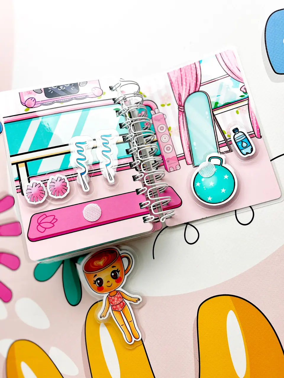 MINI BOOK CAPUCHINA BALLERINA 4