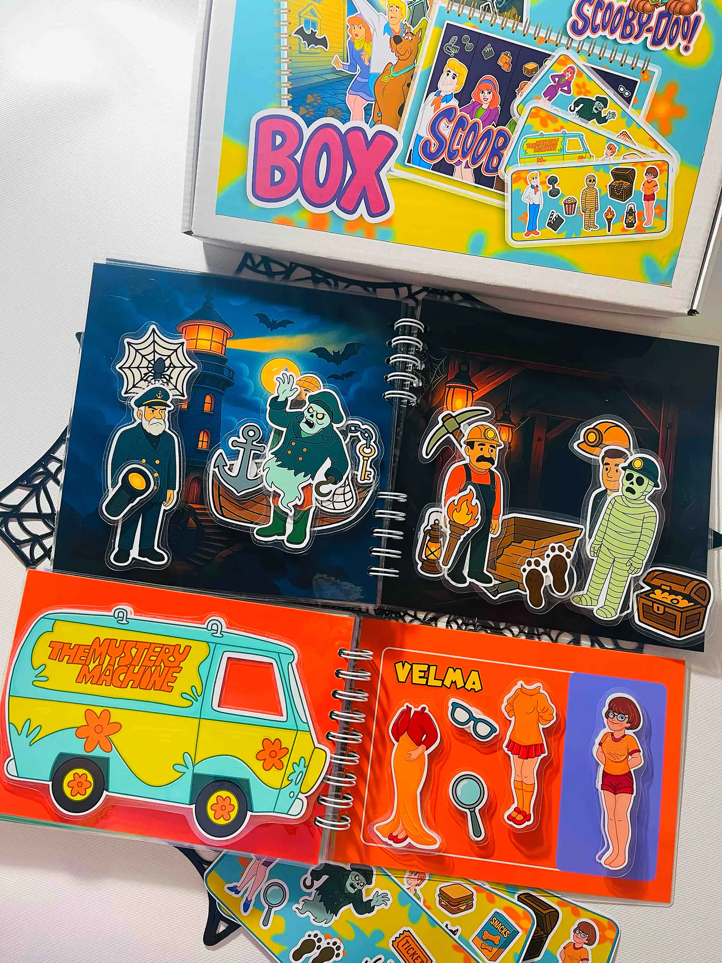 SCOOBY-DOO BOX 6
