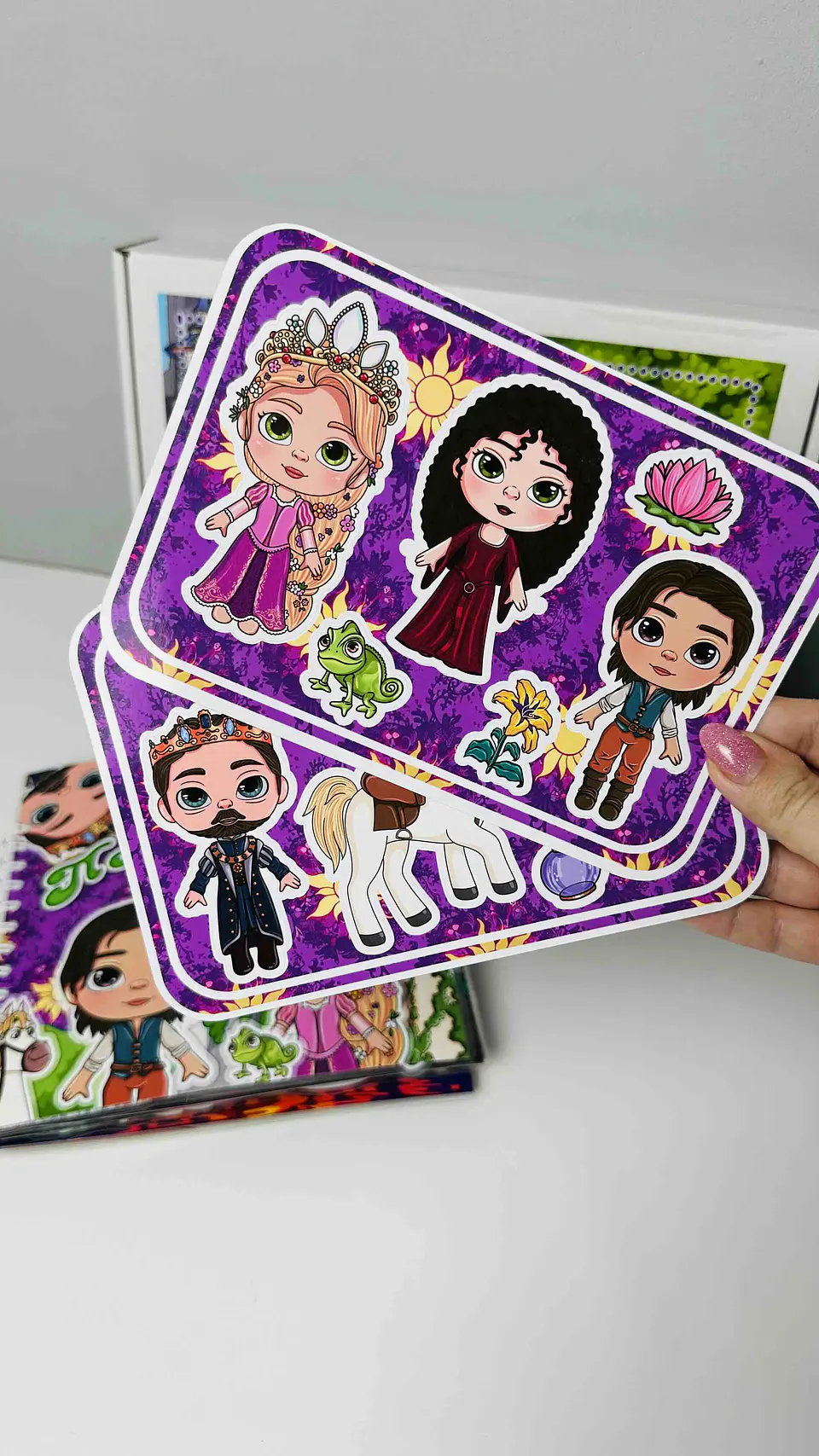 BOX PRINCESA RAPUNZEL 21 CM 3