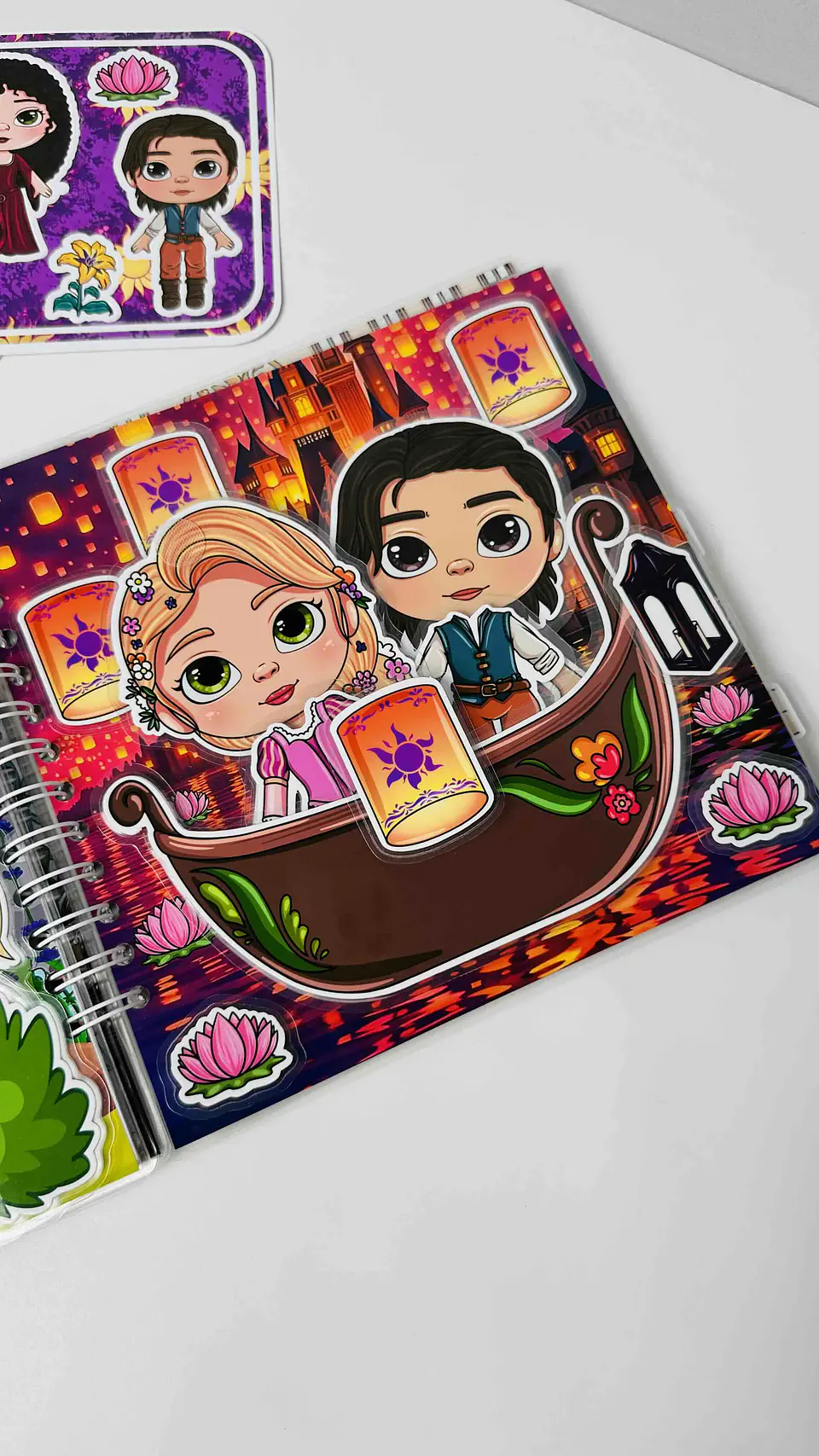 BOX PRINCESA RAPUNZEL 21 CM 4