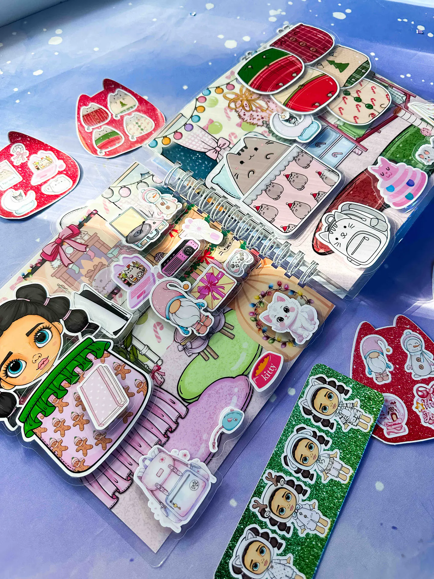 NAVIDAD PUSHEEN MUÑEQUITA 8