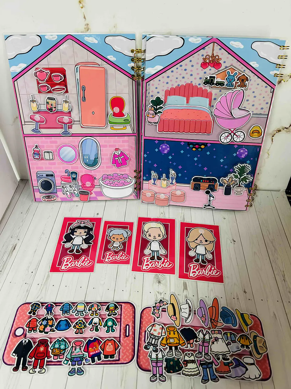 MANSION DE BARBIE A4 5