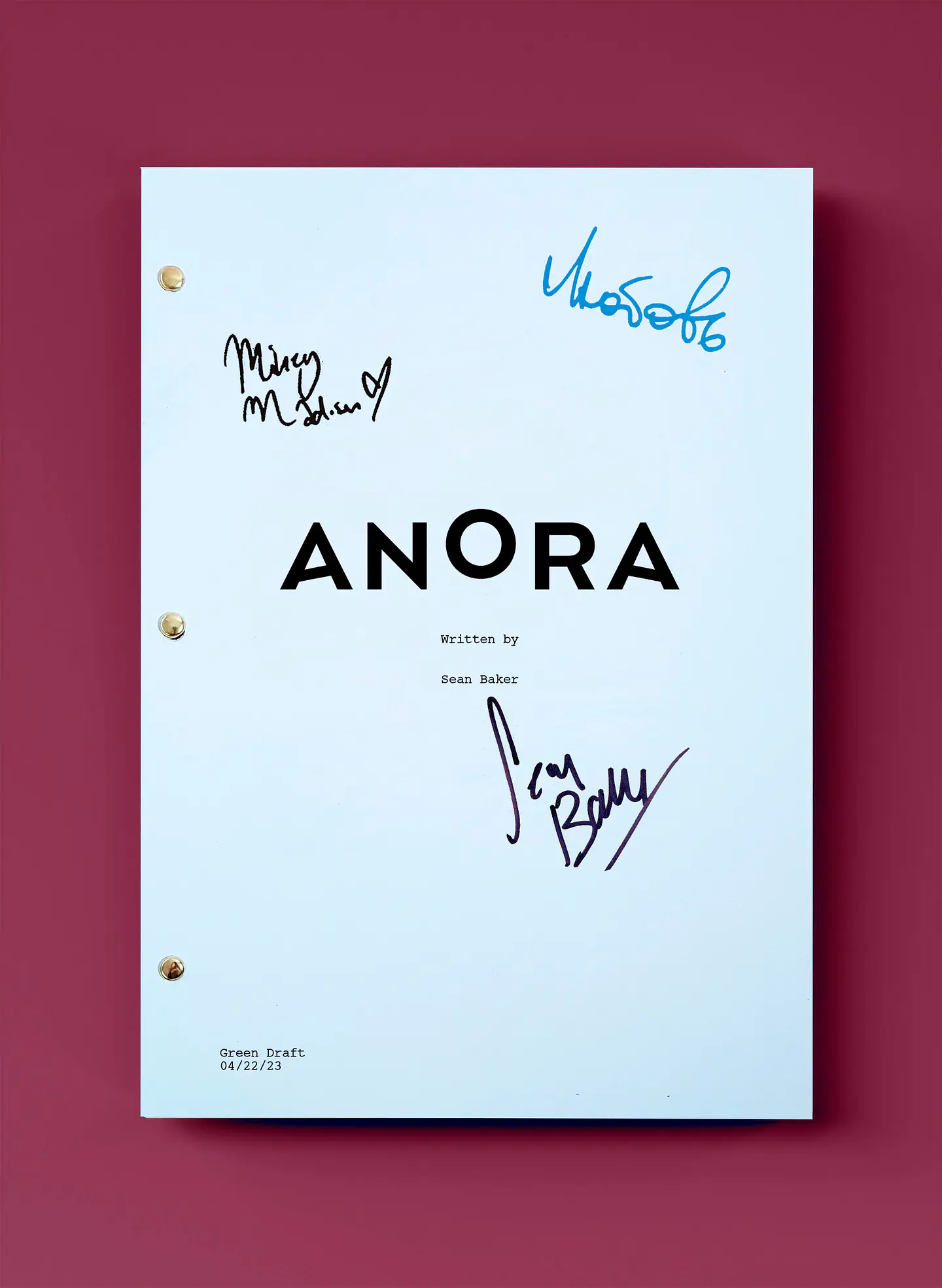 Anora 1
