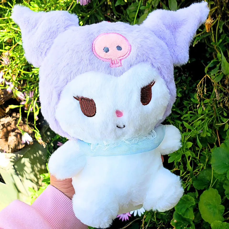 Peluche Hello Kitty Kuromi 1