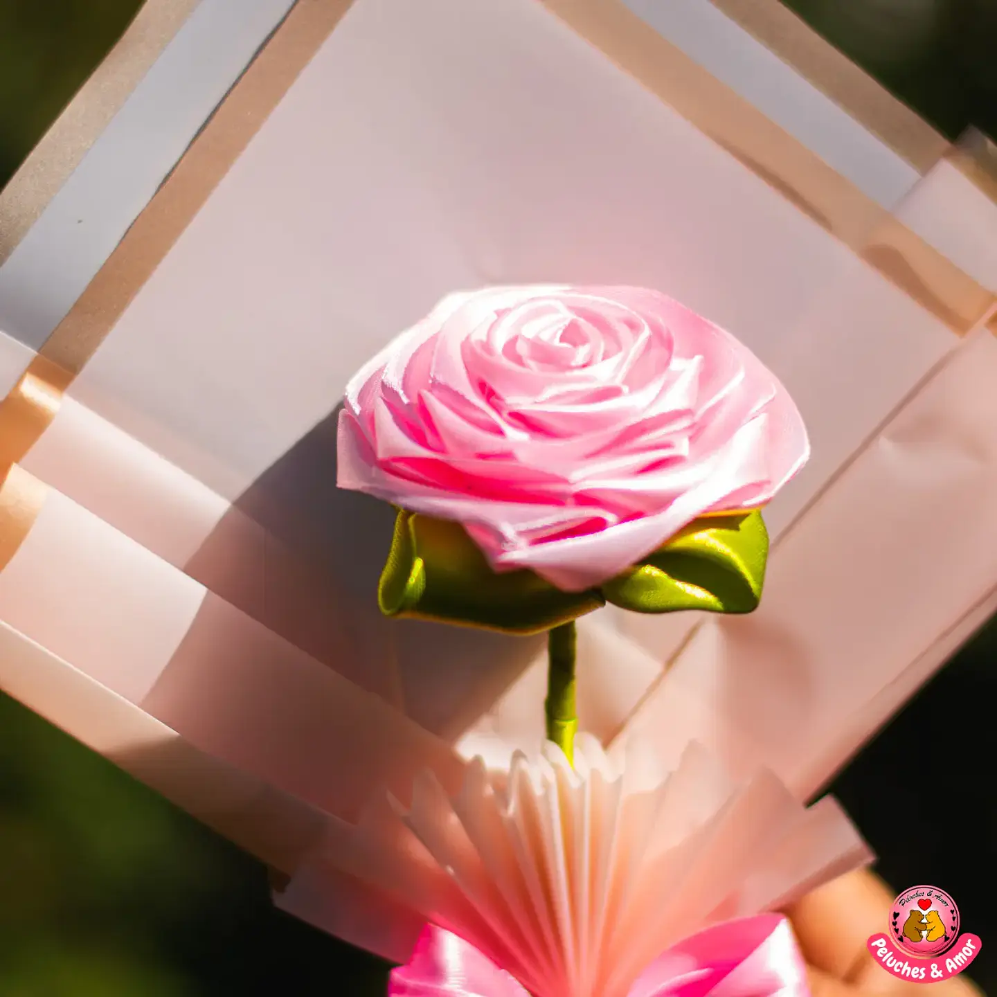 Rosa Eterna de Cinta de Satín - Rosado | Hecho a Mano 2