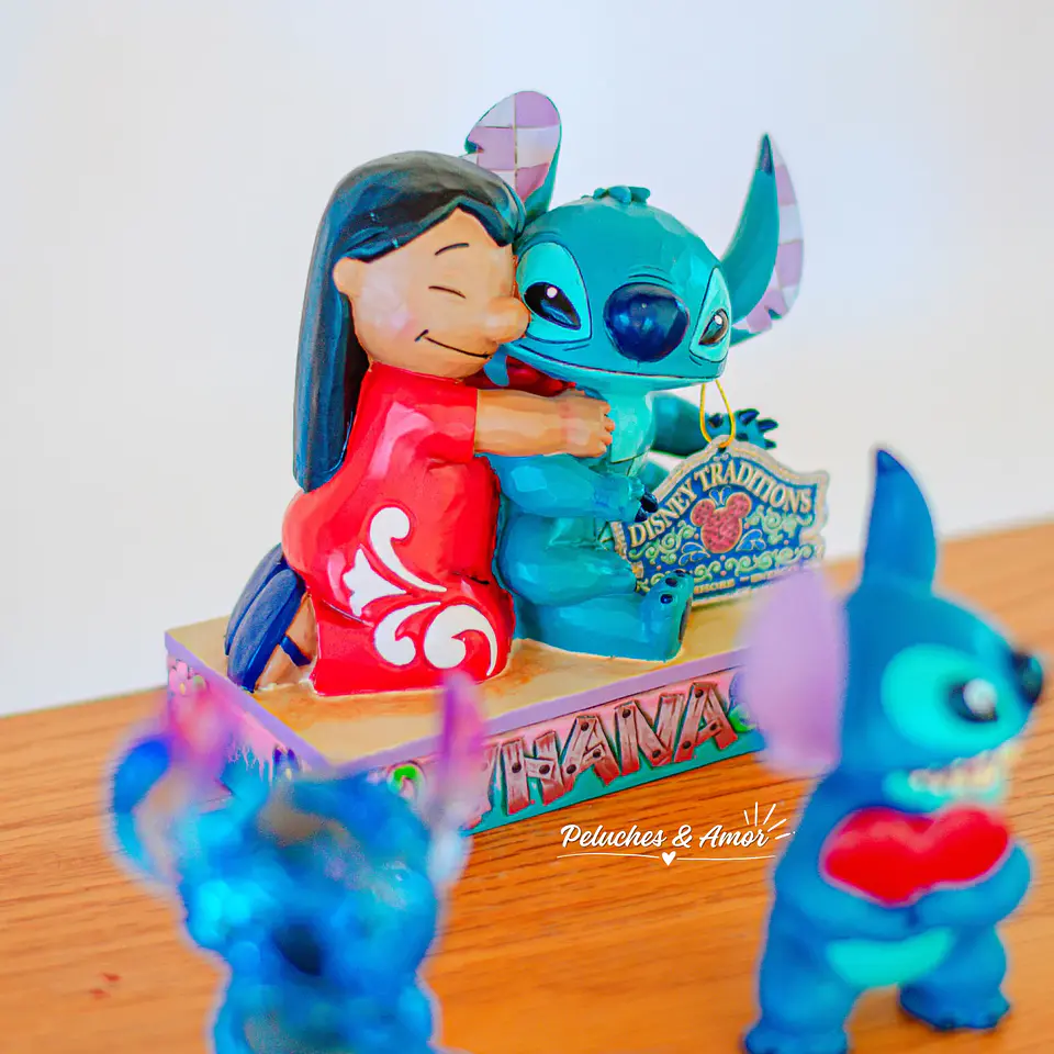 Estatua Lilo & Stitch Ohana - Disney Originals Showcase 4