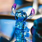 Stitch Mini Estatua - Figura Acrílica Premium Disney Facets - 9 CM - Miniatura 2