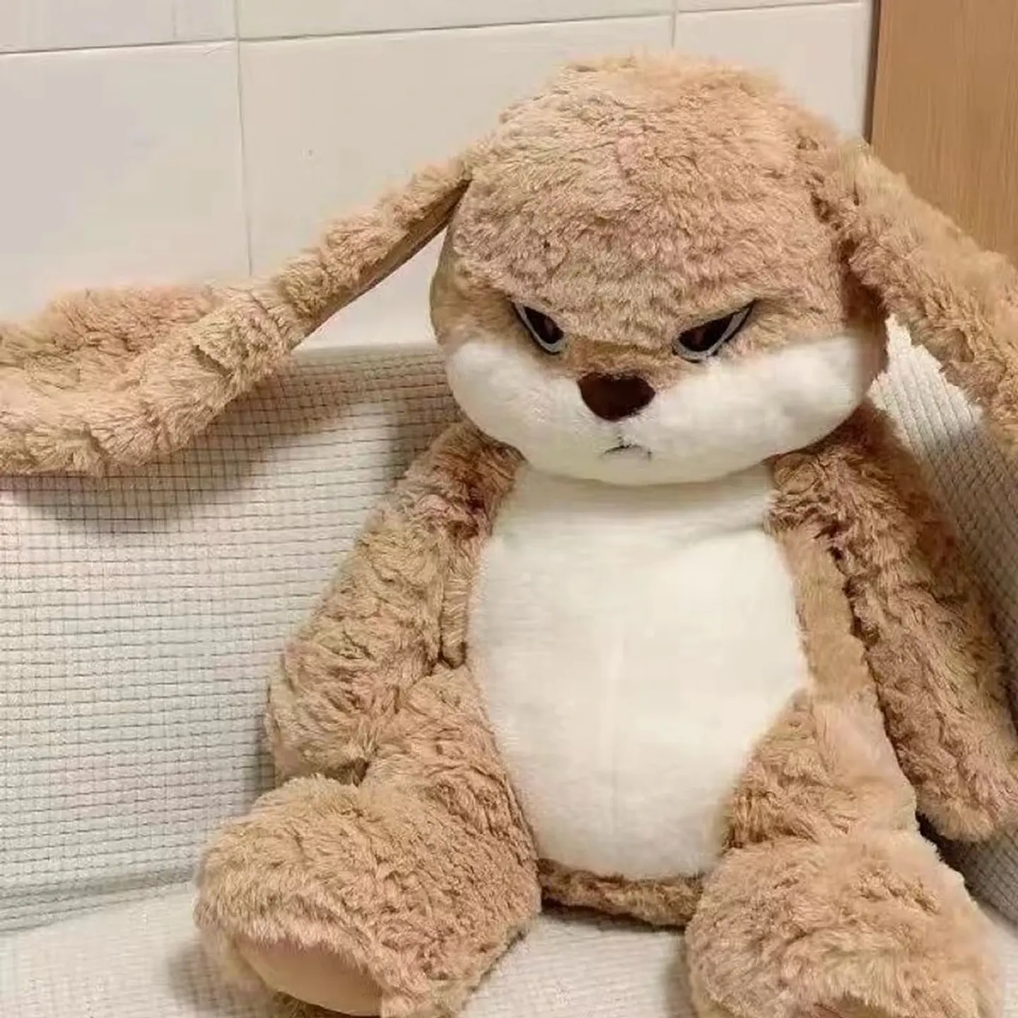 Peluche de Conejo Enojado 35 CM 3