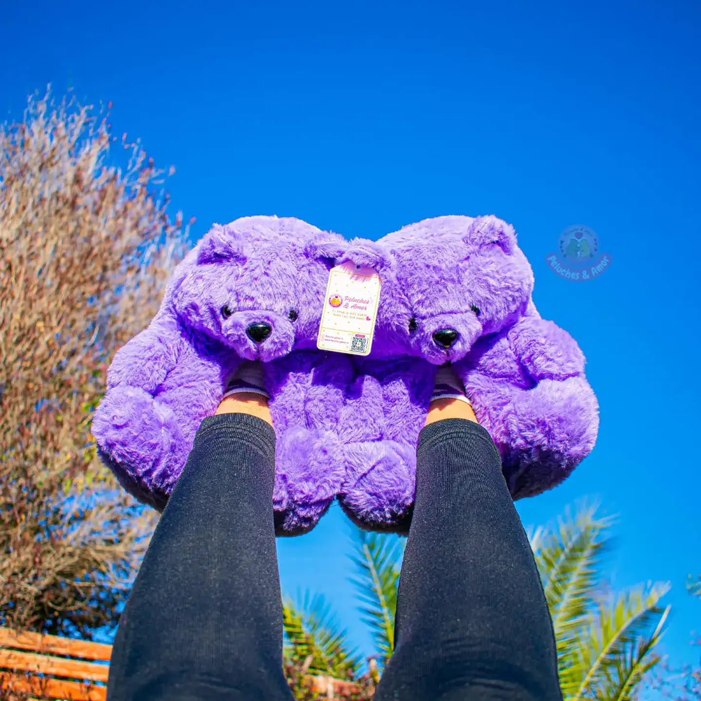 Pantuflas Peluche Osito Morado – Regalo Suave y Tierno 1