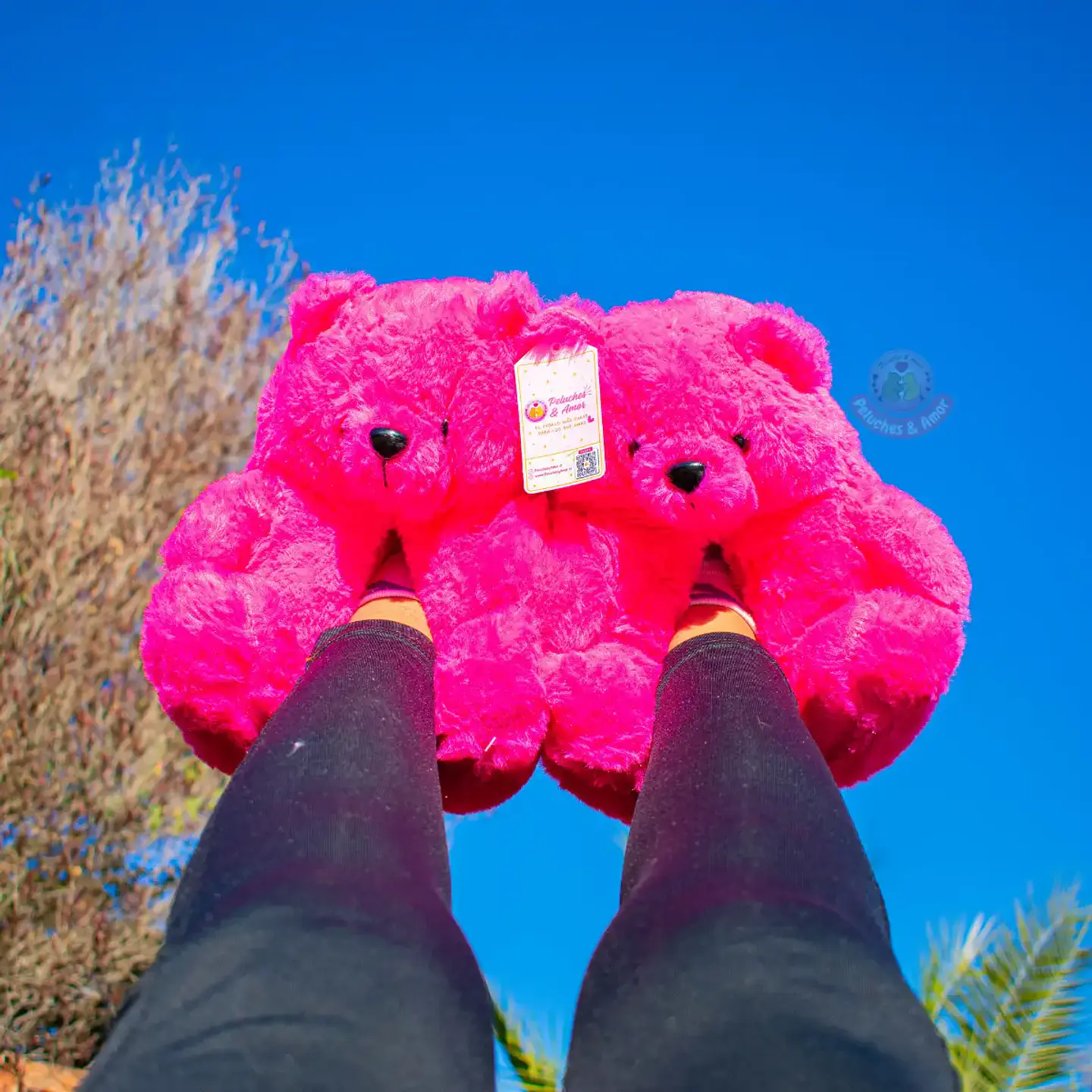 Pantuflas Peluche Osito Fucsia – Regalo Suave y Tierno 1