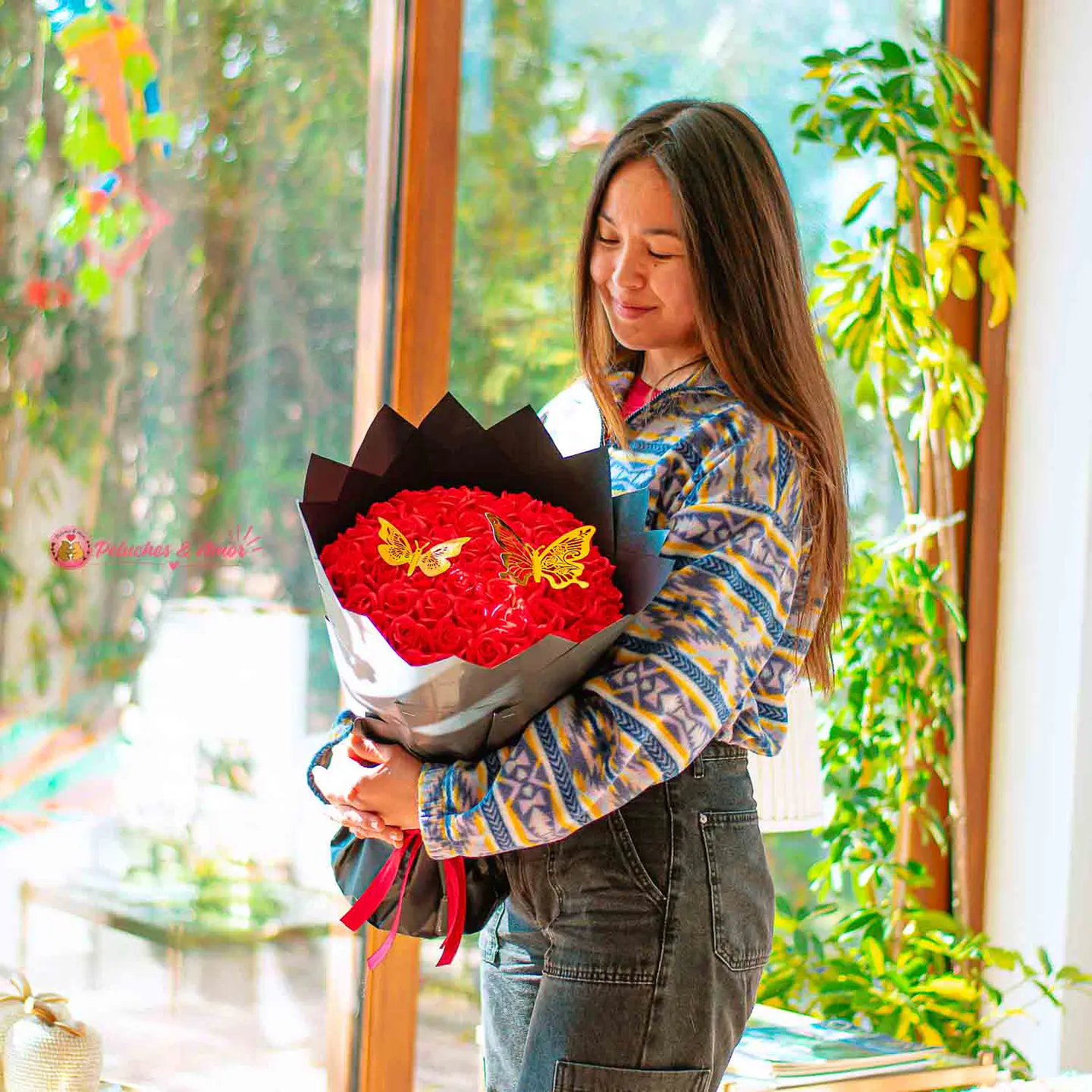 Ramo de 50 Rosas Eternas Rojo 2