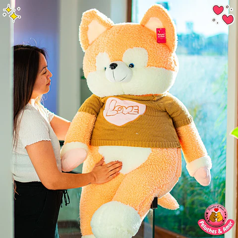 Peluche Perrito Gigante Hus con Polera 120 CM