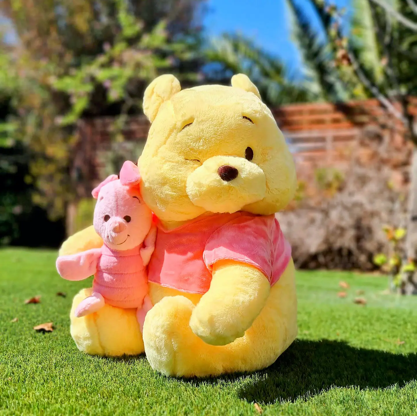 Peluche Winnie Pooh Grande 60 cm | incluye Puerquito  1